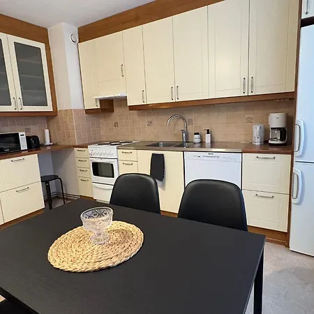 Forest Apartel דירה *